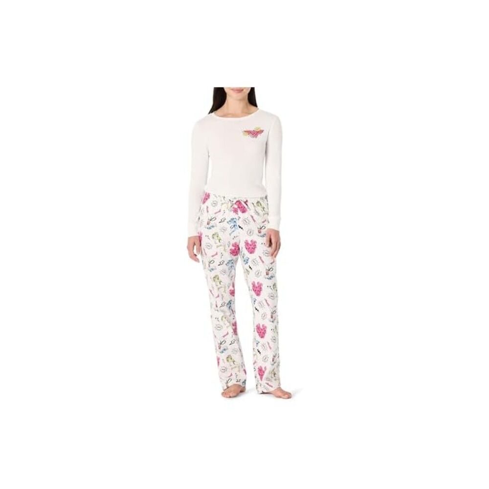 Amazon Essentials \ DC Comics  Women's Flannel Pajama Sleep Set